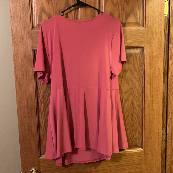 Torrid surplice top - Picture 3 of 3